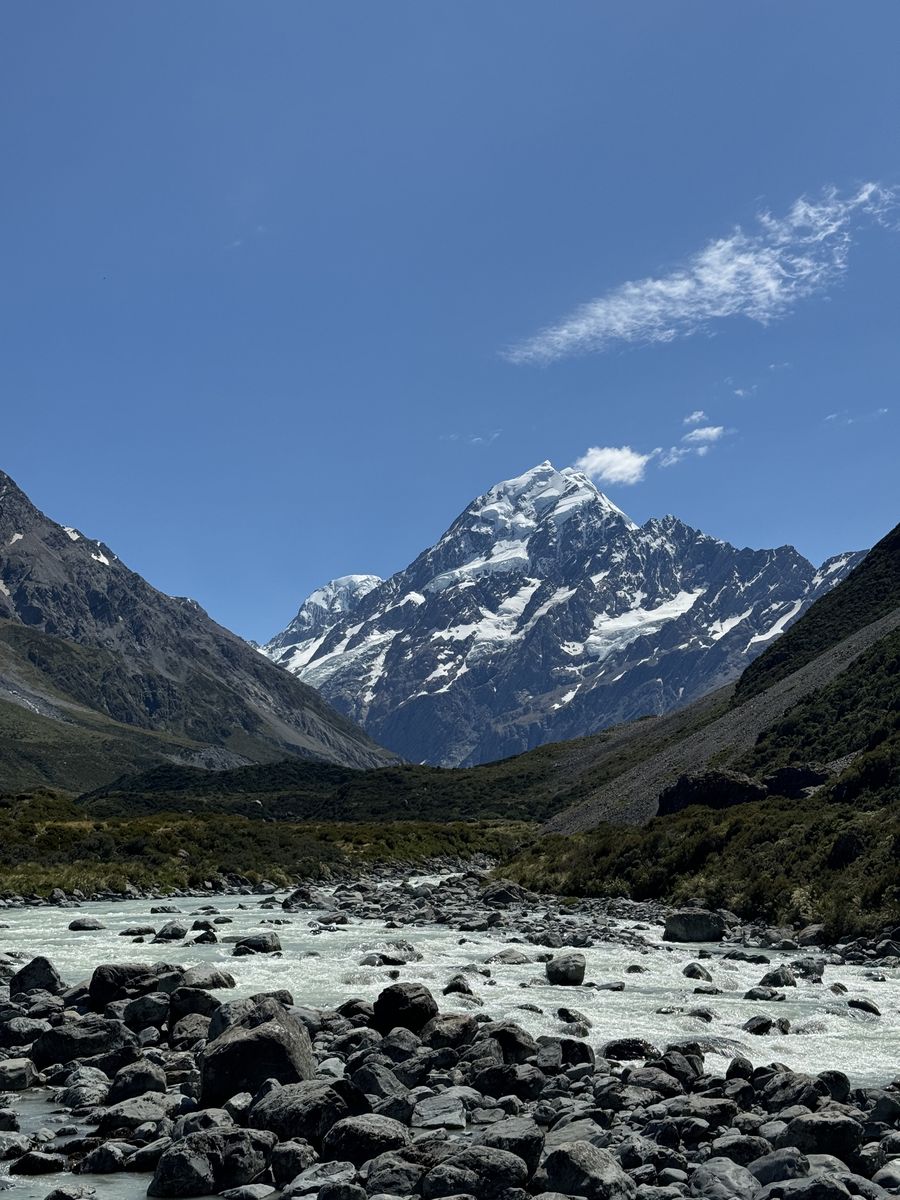 Aoraki/Mount Cook above the Hooker River and its boulders